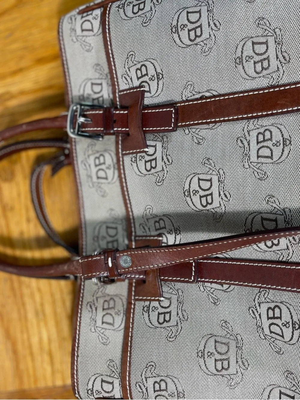 Dooney & Bourke Brown  work office Executive Satchel Signature Logo Canvas bag